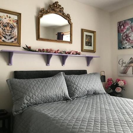 The Glam Cave Apartment Bushbury Ngoại thất bức ảnh