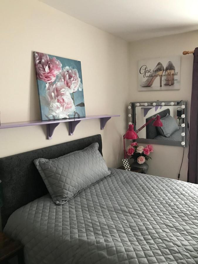 The Glam Cave Apartment Bushbury Ngoại thất bức ảnh